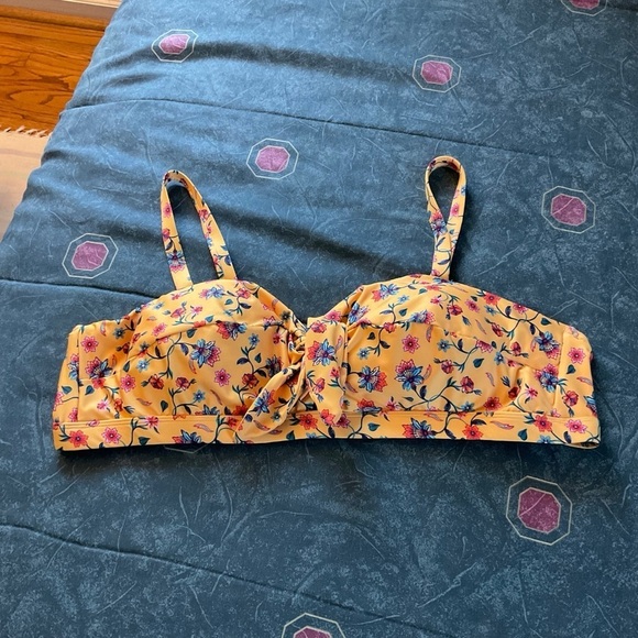 NEW Modcloth Santa Barbara Saturdays Bikini Top Yellow Floral Plus Size 2X NWOT - Picture 4 of 6
